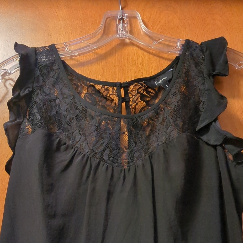 Express Black Ruffle Lace Blouse - Picture 4 of 6